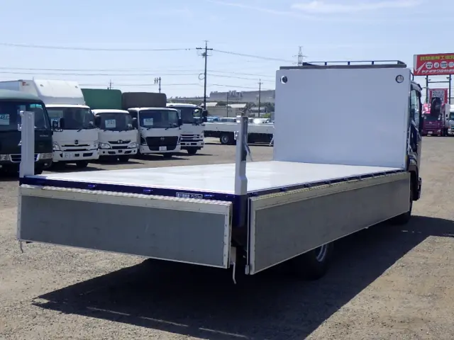 いすゞ フォワード 2RG-FRR90S2(2WD)の写真34