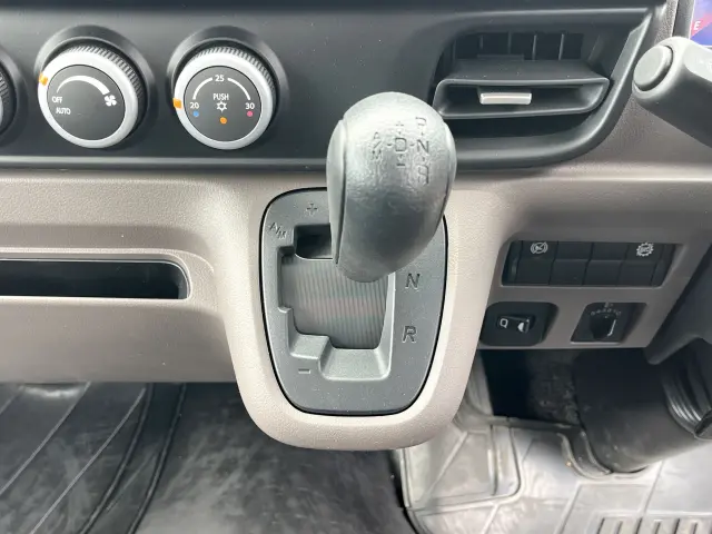 三菱 キャンター 2RG-FBA60(2WD)の写真20