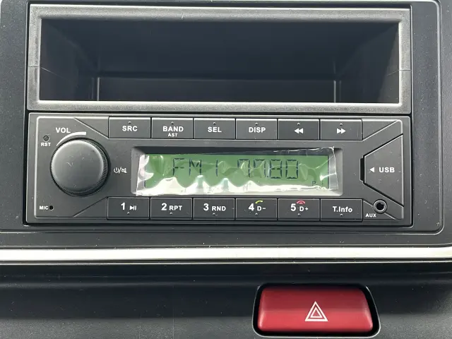 三菱 キャンター 2RG-FBA60(2WD)の写真22