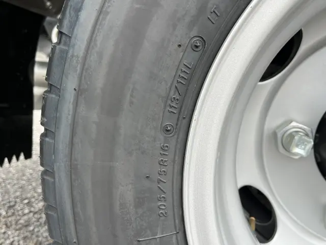 三菱 キャンター 2RG-FBA60(2WD)の写真43