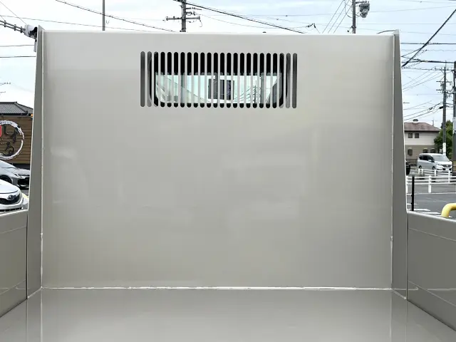 三菱 キャンター 2RG-FBA60(2WD)の写真8