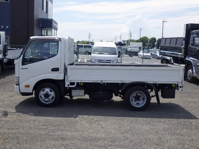日野 デュトロ TKG-XZC675M(4WD)の写真4
