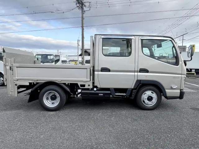 三菱 キャンター 2RG-FBA20(2WD)の写真4