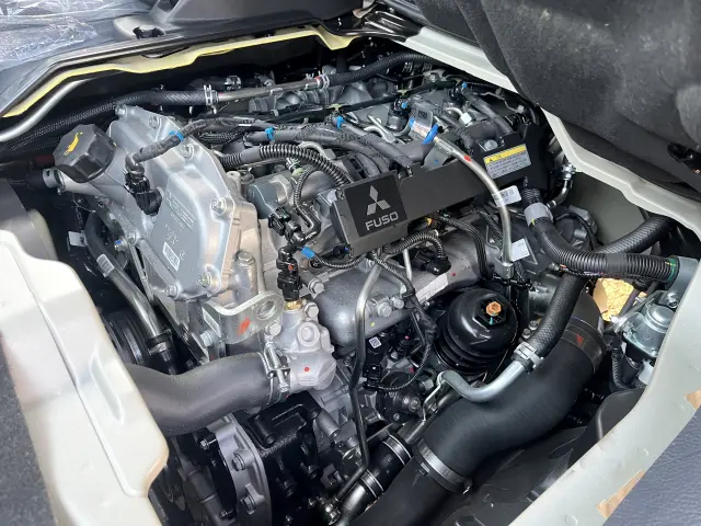 三菱 キャンター 2RG-FBA20(2WD)の写真37