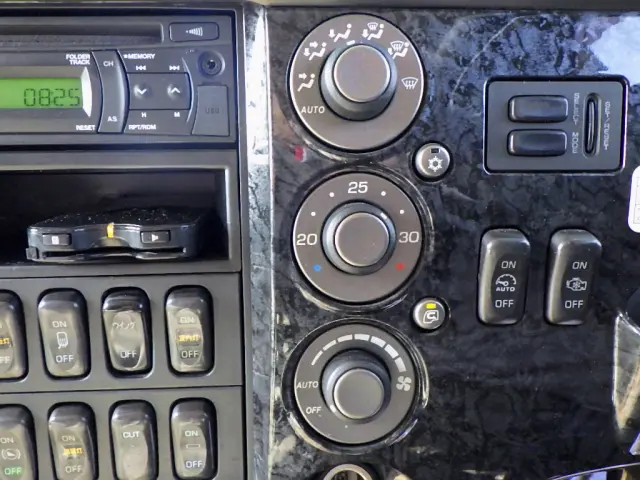 三菱 ファイター TKG-FK61F(2WD)の写真50