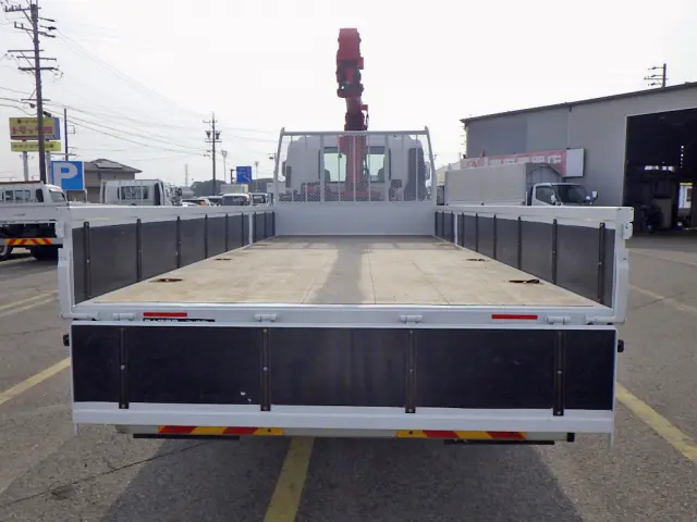 いすゞ フォワード 2RG-FRR90S2(2WD)の写真7