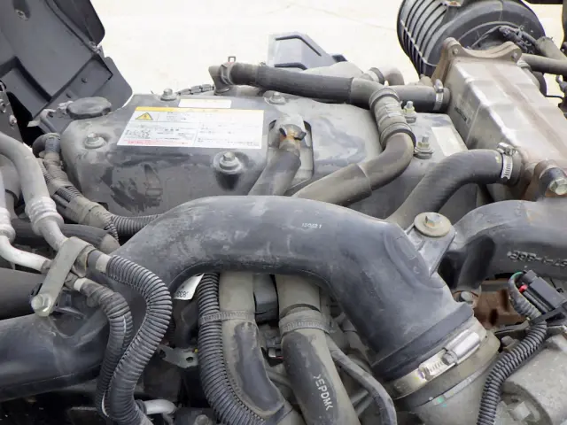 いすゞ フォワード 2RG-FRR90S2(2WD)の写真33