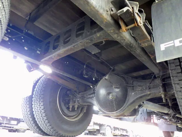 いすゞ フォワード 2RG-FRR90S2(2WD)の写真27