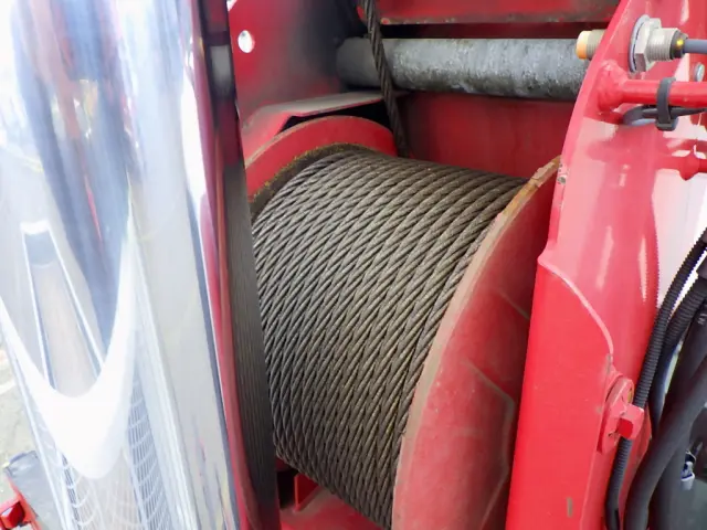 いすゞ フォワード 2RG-FRR90S2(2WD)の写真45