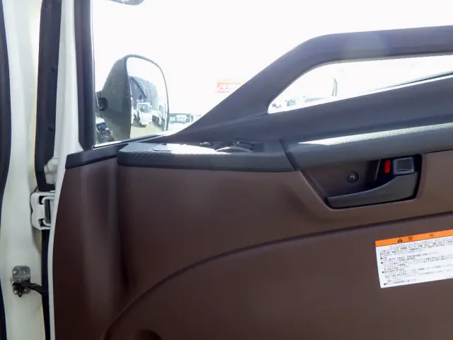 日野 レンジャー 2KG-FC2ABA(2WD)の写真25