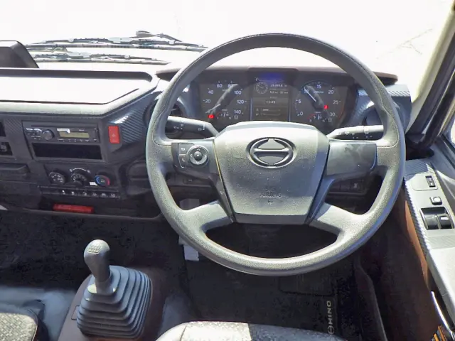 日野 レンジャー 2KG-FC2ABA(2WD)の写真14