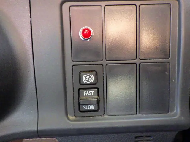 日野 レンジャー 2KG-FC2ABA(2WD)の写真17