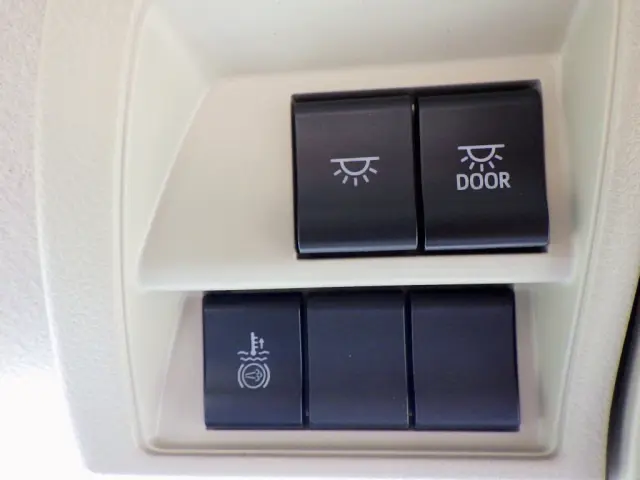 日野 レンジャー 2KG-FC2ABA(2WD)の写真20