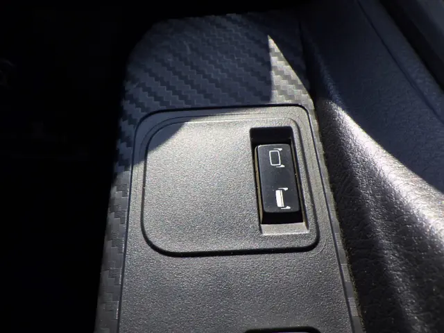 日野 レンジャー 2KG-FC2ABA(2WD)の写真22