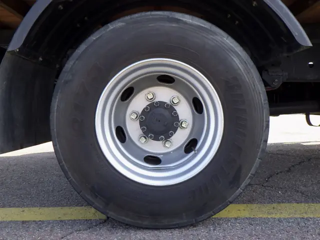 日野 レンジャー 2KG-FC2ABA(2WD)の写真29