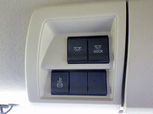 日野 レンジャー 2KG-FD2ABA(2WD)の写真31
