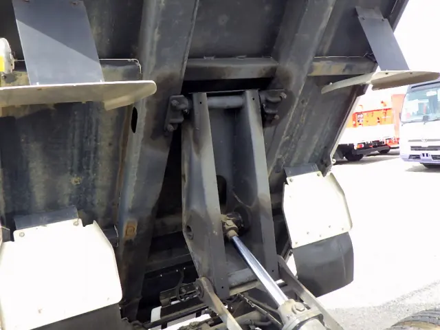三菱 キャンター TKG-FBA30(2WD)の写真13