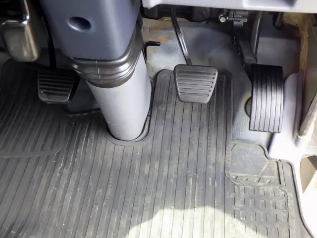三菱 キャンター TKG-FBA30(2WD)の写真23