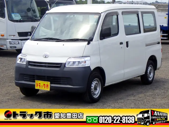 トヨタ タウンエースバン DBF-S402M(2WD)の写真1