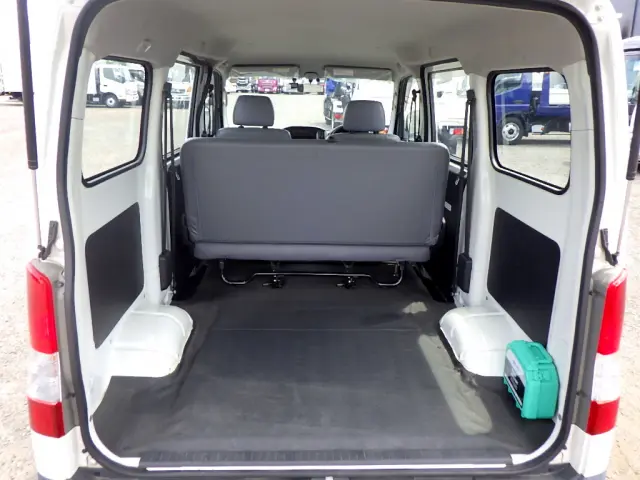 トヨタ タウンエースバン DBF-S402M(2WD)の写真7