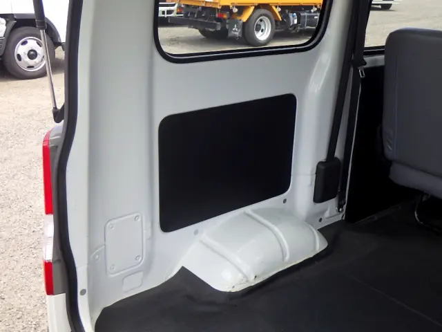 トヨタ タウンエースバン DBF-S402M(2WD)の写真8