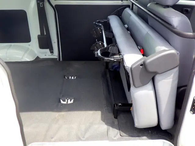 トヨタ タウンエースバン DBF-S402M(2WD)の写真36