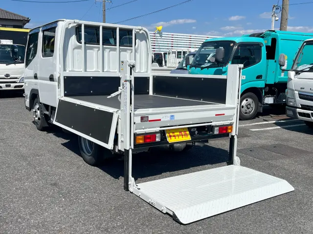 三菱 キャンター 2RG-FBA20(2WD)の写真6