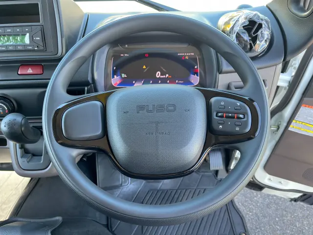 三菱 キャンター 2RG-FBA20(2WD)の写真21