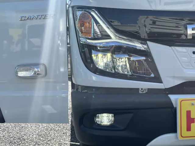 三菱 キャンター 2RG-FBA20(2WD)の写真34