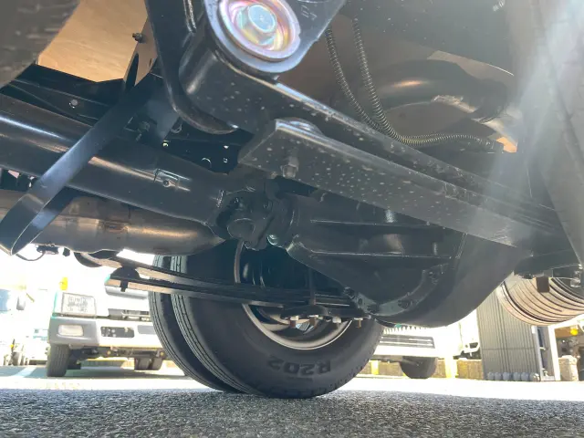 三菱 キャンター 2RG-FBA20(2WD)の写真41