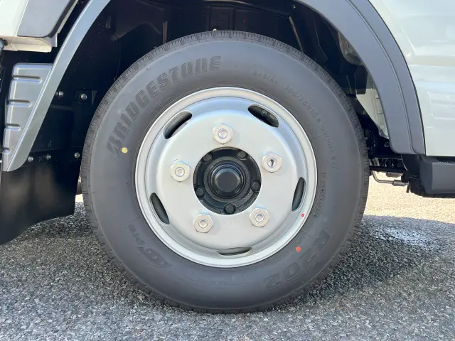 三菱 キャンター 2RG-FBA20(2WD)の写真43