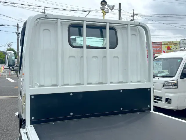 三菱 キャンター 2RG-FBA20(2WD)の写真13