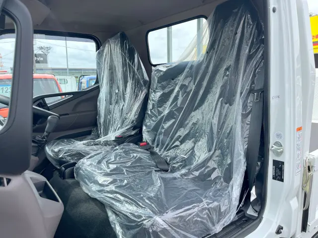 三菱 キャンター 2RG-FBA20(2WD)の写真22