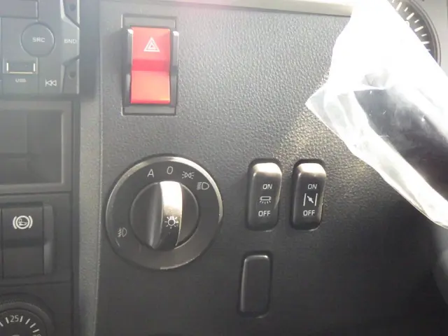 三菱 ファイター 2KG-FK72F(2WD)の写真18