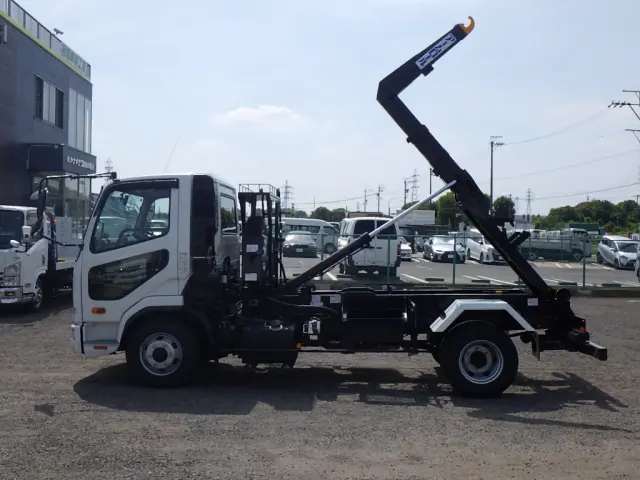 三菱 ファイター 2KG-FK72F(2WD)の写真32