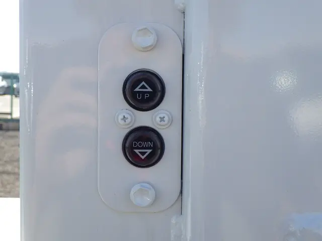 三菱 キャンター 2RG-FEB50(2WD)の写真11