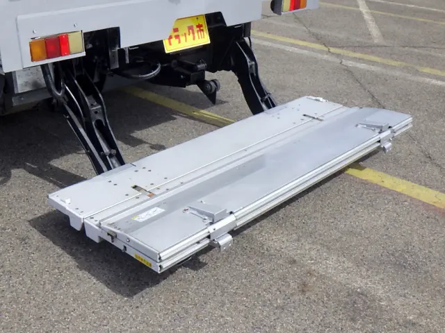 三菱 ファイター TKG-FK61F(2WD)の写真47