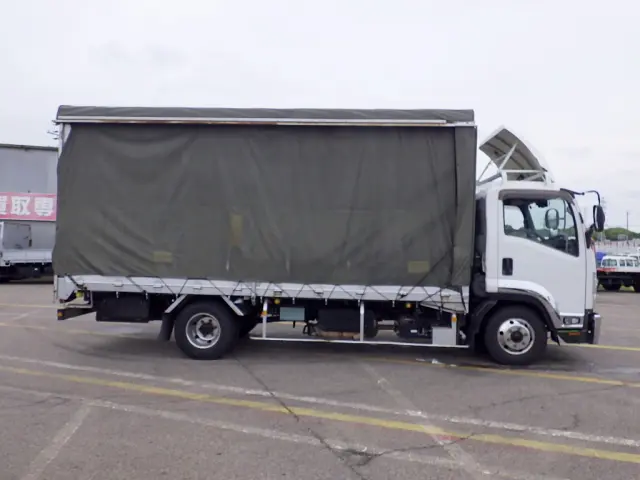 いすゞ フォワード 2RG-FRR90S2(2WD)の写真4