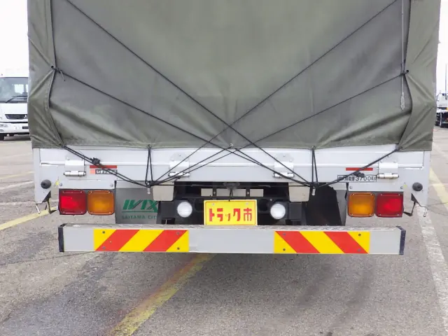 いすゞ フォワード 2RG-FRR90S2(2WD)の写真7