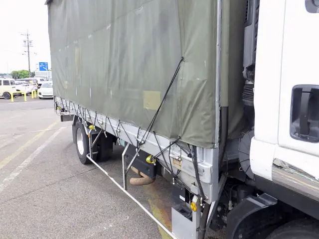 いすゞ フォワード 2RG-FRR90S2(2WD)の写真11