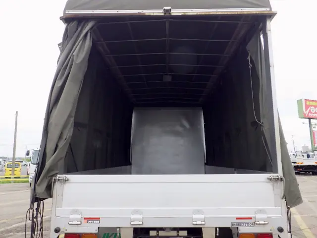 いすゞ フォワード 2RG-FRR90S2(2WD)の写真13