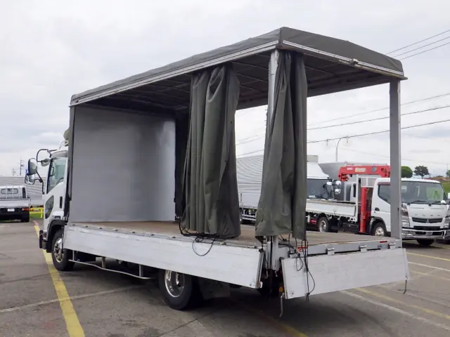 いすゞ フォワード 2RG-FRR90S2(2WD)の写真18