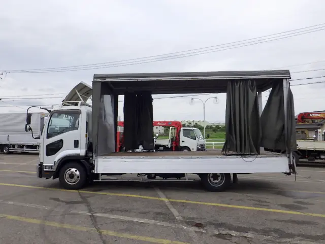 いすゞ フォワード 2RG-FRR90S2(2WD)の写真21