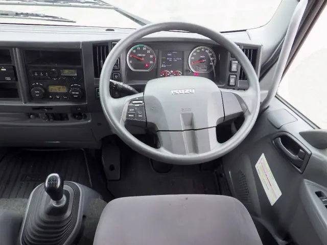 いすゞ フォワード 2RG-FRR90S2(2WD)の写真34