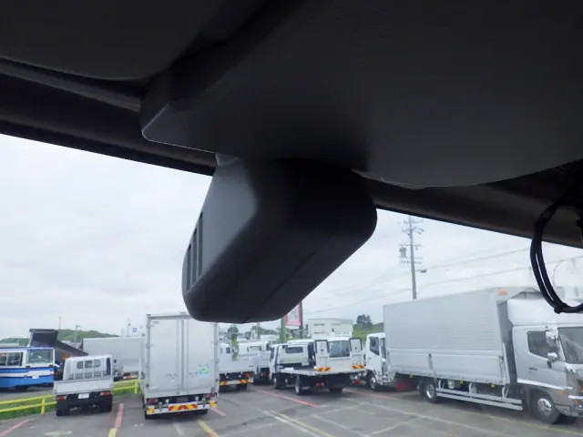 いすゞ フォワード 2RG-FRR90S2(2WD)の写真44