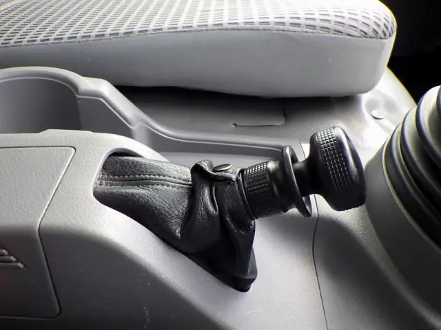 日野 デュトロ 2KG-XZU720M(2WD)の写真23