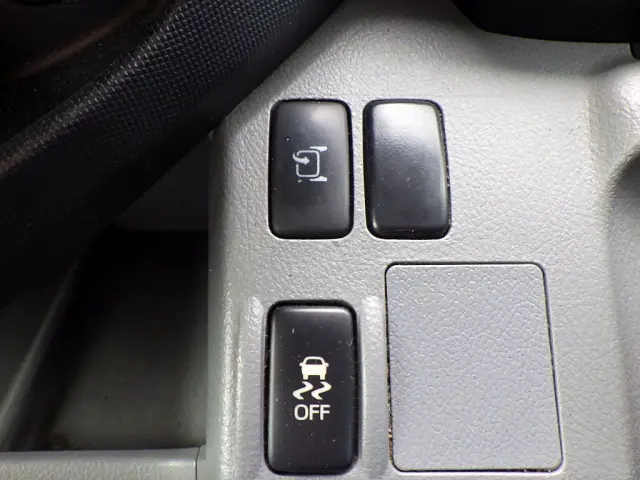 日野 デュトロ 2KG-XZU720M(2WD)の写真31