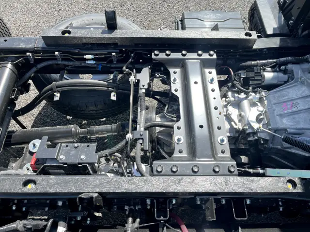 いすゞ エルフ 2RG-NKR88AT(2WD)の写真43