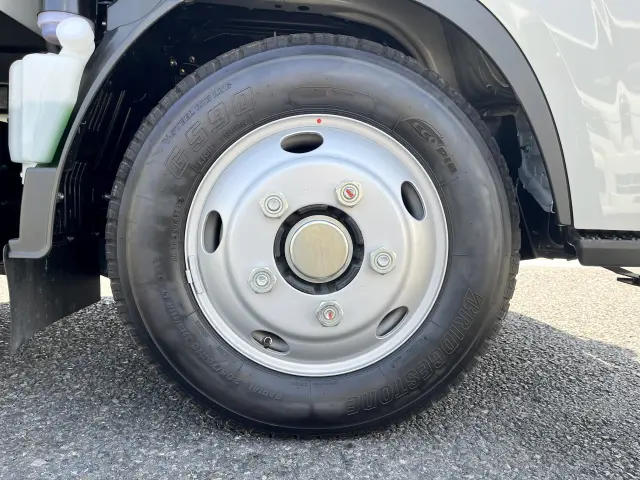 いすゞ エルフ 2RG-NKR88AT(2WD)の写真44