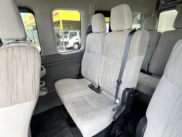 日産 キャラバン CBA-KS4E26(2WD)の写真10